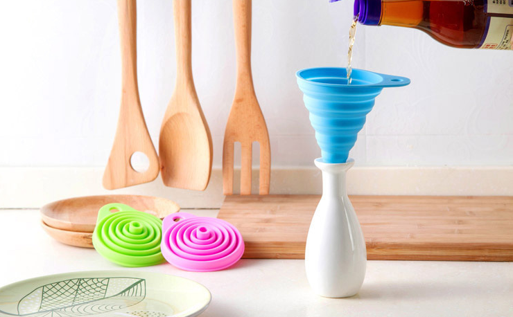 可折疊（dié）矽膠漏鬥